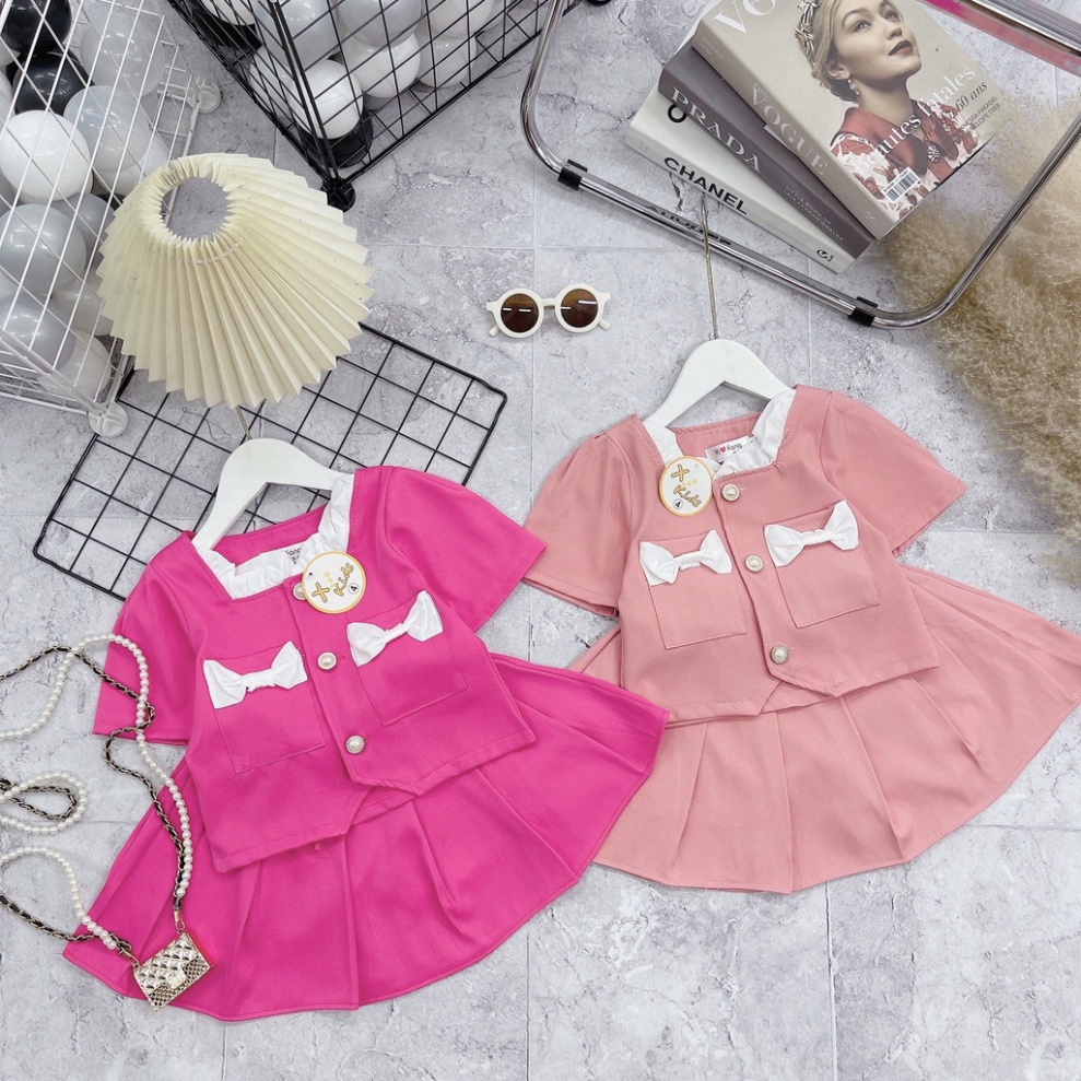 Sét váy dạ mềm bèo cổ thắt nơ ốp ngực và phần chân váy xếp ly liền quần 15-30kg