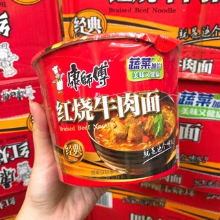 Mì bò hầm hộp