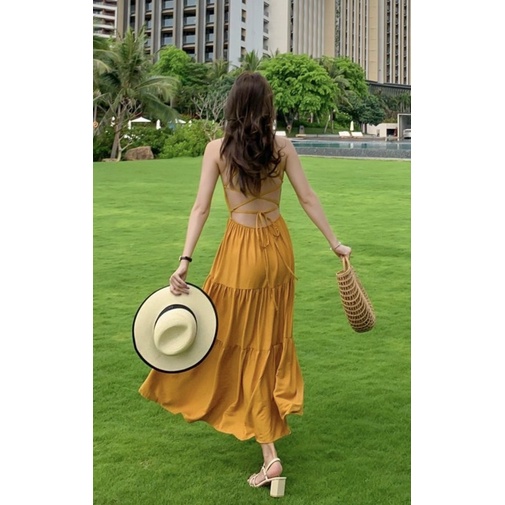 Đầm váy maxi vàng nghệ đan dây sau đi biển | BigBuy360 - bigbuy360.vn