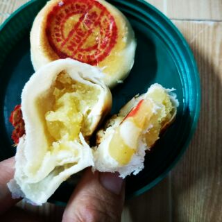Combo bánh pía Công Đồng Tiến