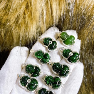Tỳ hưu jade sơn thủy bọc bạc
