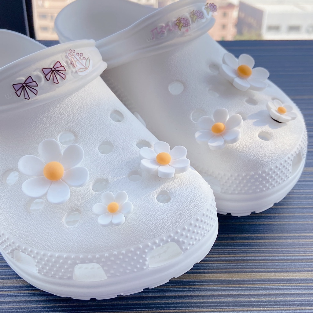 Bộ 6 Phụ Kiện Làm Trang Sức Hình Hoa Cúc charm sticker jibbitz sticker Set Sticker cross sandals sticker