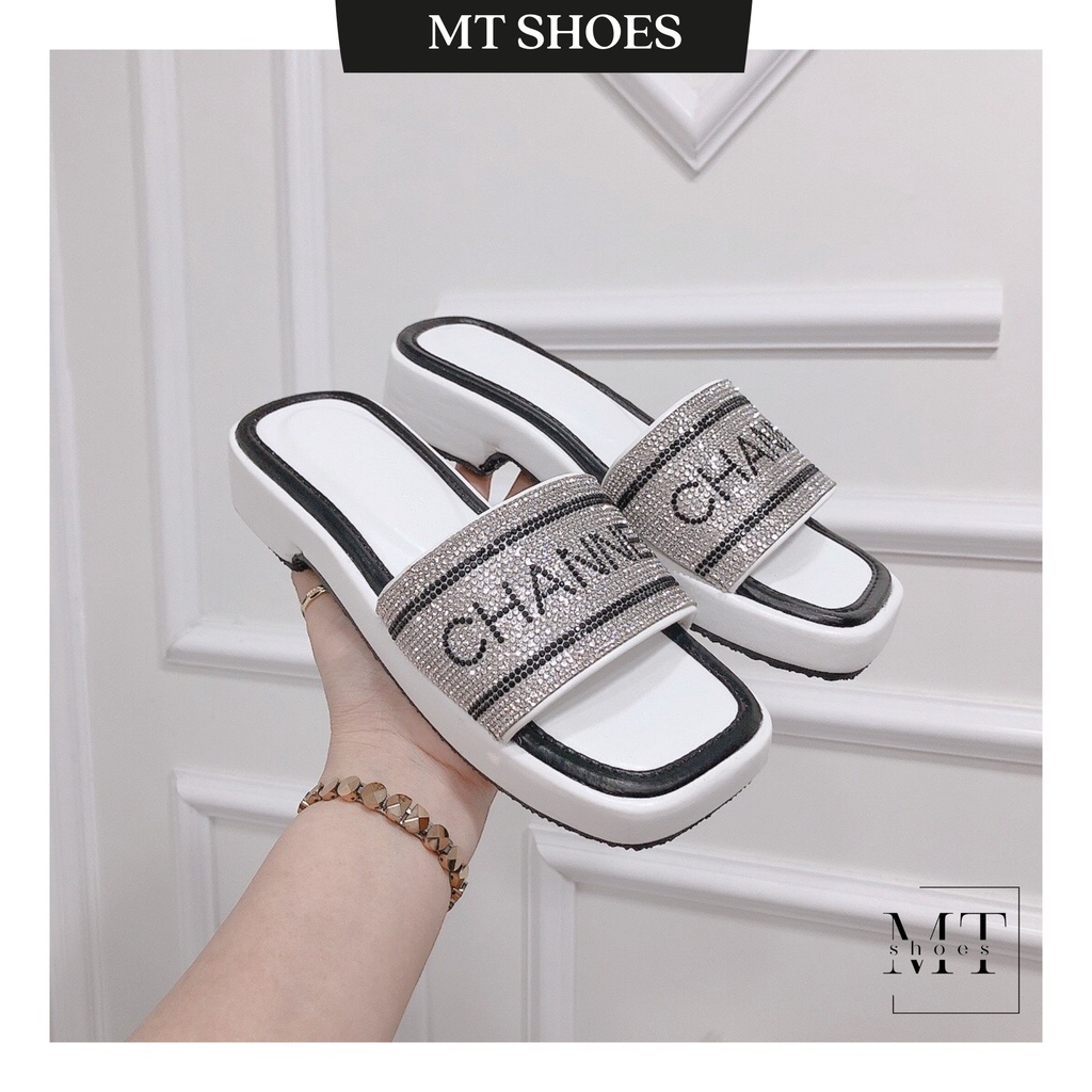 Dép lê nữ quai ngang họa tiết chữ đế bọc cao 3P đính Full đá chất da mềm form chuẩn đẹp siêu tôn chân kèm ảnh thật