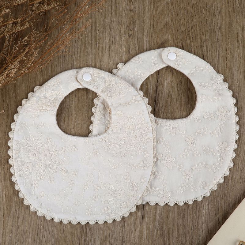 Yếm Phong Cách Vintage Cho Bé Chụp Ảnh