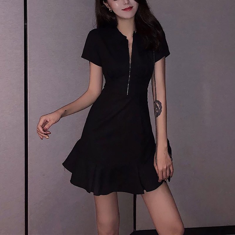 [Mã FAMAYWA giảm 10K đơn 50K] Váy Nữ Khóa Ngực, Đầm Nữ Kéo Khóa Ngực Dáng Ôm Năng Động | BigBuy360 - bigbuy360.vn