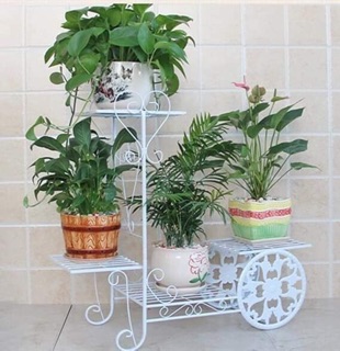 Kệ để cây cảnh bánh xe