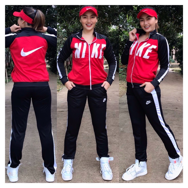 Set Đồ Thể Thao Nike Màu Đỏ Đen Năng Động