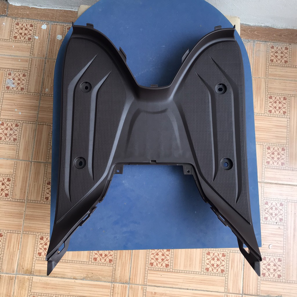 Bộ ốp sàn để chân xe Vision mới (2015 - 2019) chính hãng Honda 64310-k44-v00