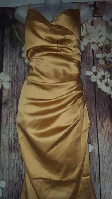 Váy phi lụa 2 dây victorkèm ảnh thật