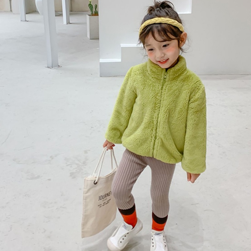 Áo khoác cho bé gái AKKU chất liệu lông nhung mùa đông
