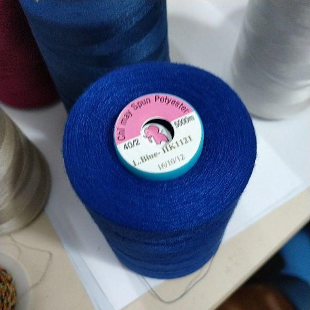 Cuộn chỉ cotton HK- 5000met, chỉ may, chỉ làm tua rua giásale
