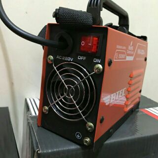Máy hàn điện tử mini BTEC MMA 200pro
