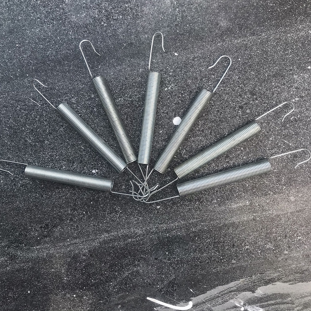 Lò xo treo cửa gió loại thép mạ kẽm (100 cái/ hộp)