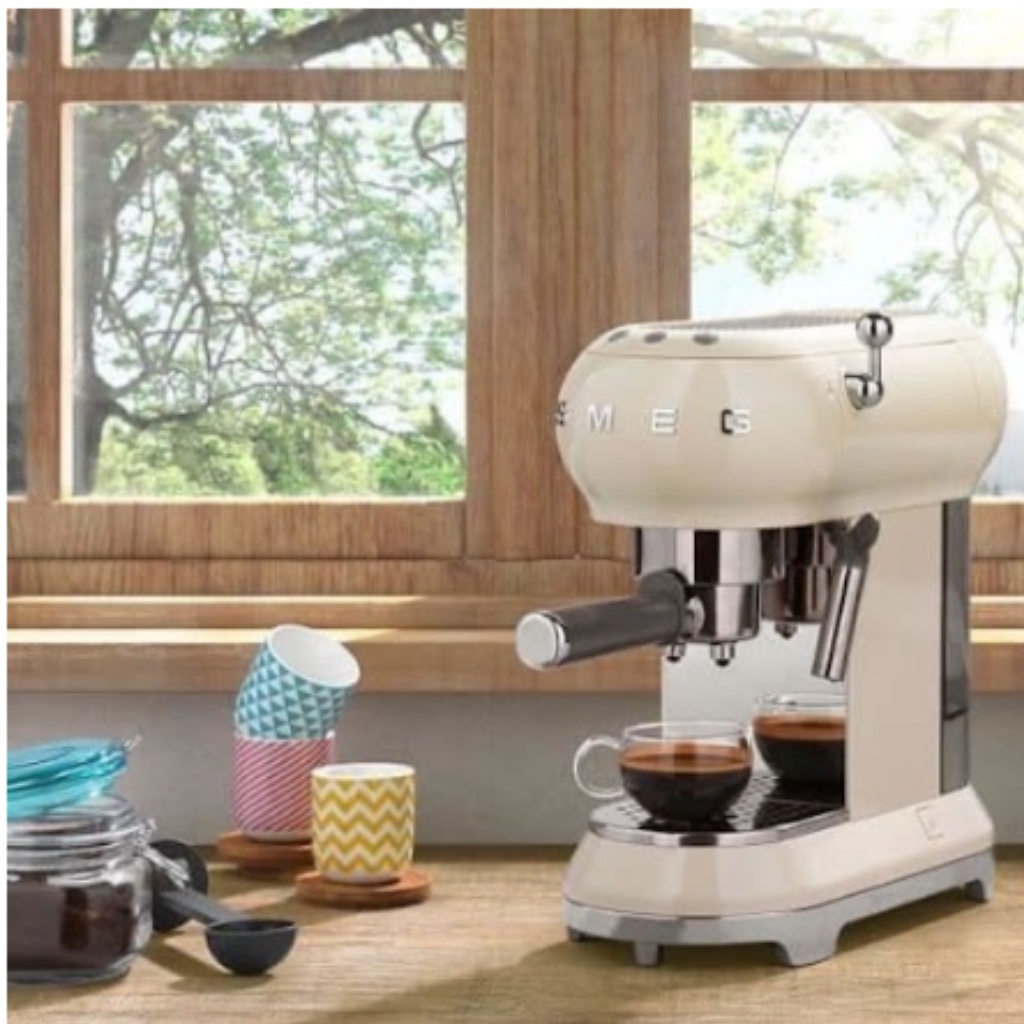 Máy pha cà phê tự động Smeg ECF01CREU Espresso, Coffee Machine Filter
