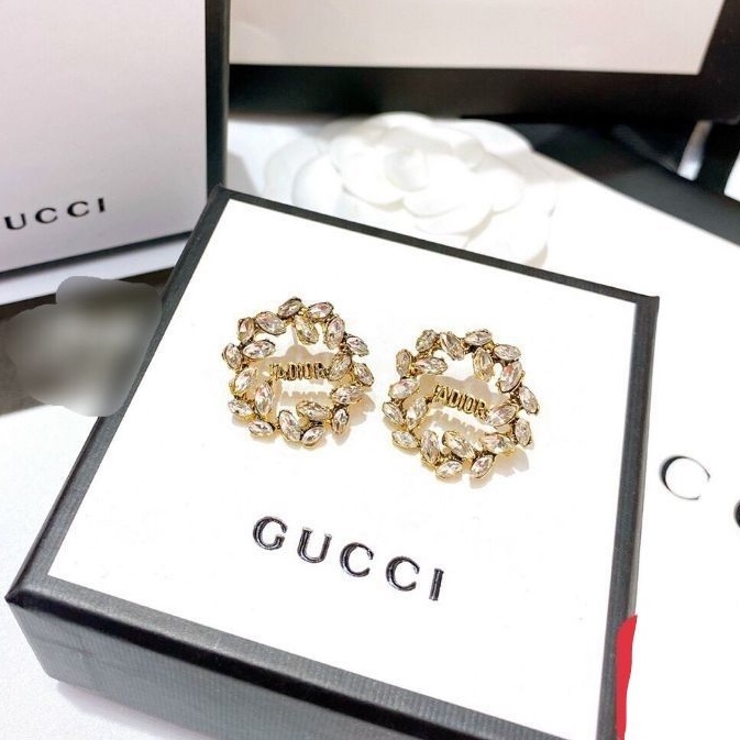 BÔNG TAI JADIOR LÁ ĐÁ