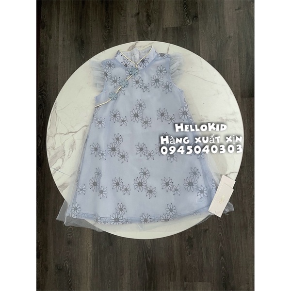 V113 - Váy ren xanh hoa thêu bé gái