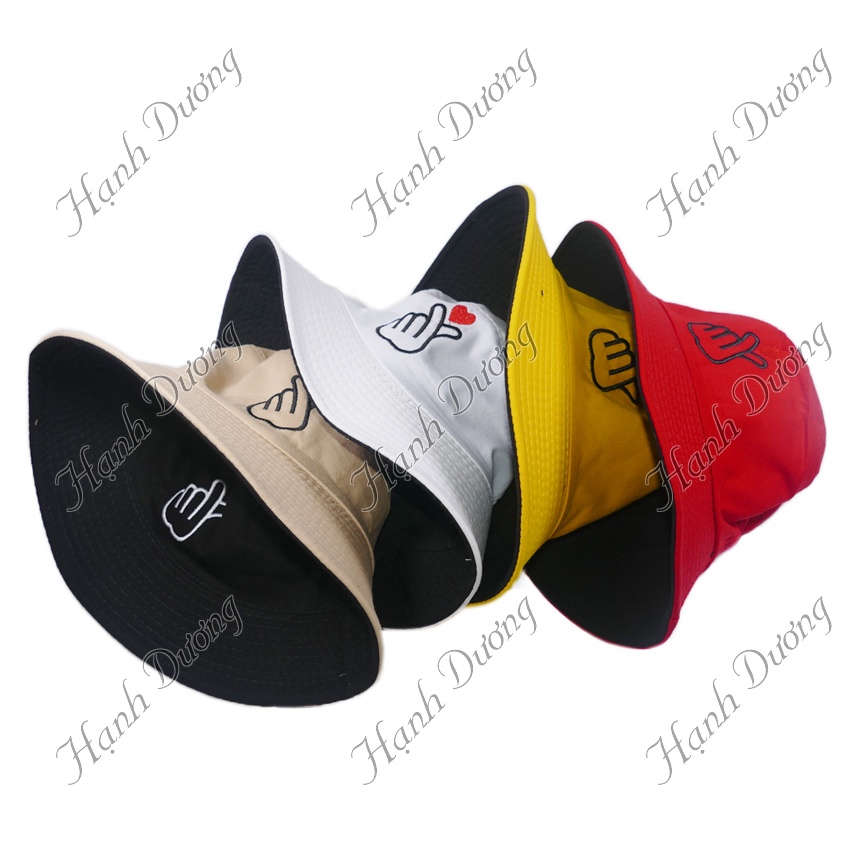 Nón bucket 2 mặt thêu bàn tay bắn tim
