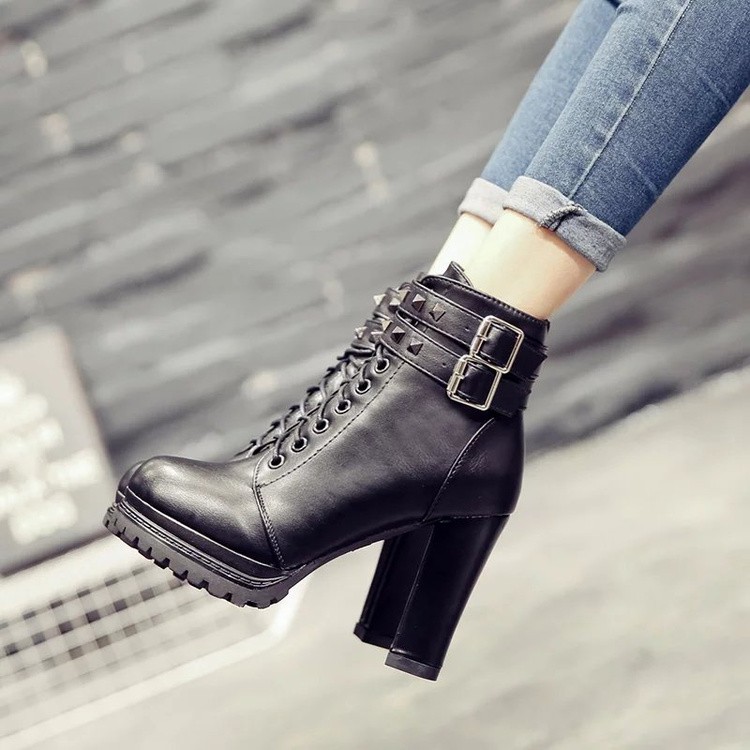 Order bốt cao cá tính 9cm size từ 35 đến 40 HI116