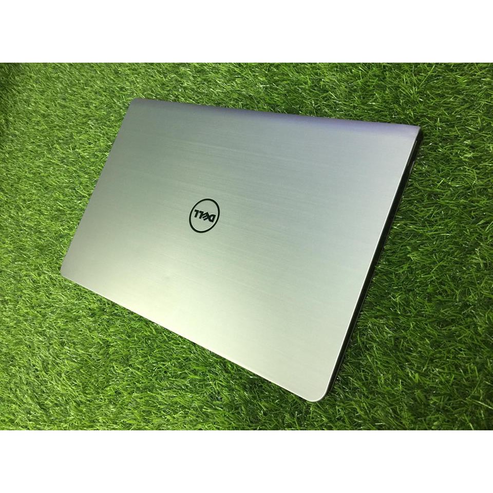 Qúa rẻ laptop vỏ nhôm phím sáng fui phím số Dell 5547 core i3-4030U Ram 4gb HDD 500gb HD 4400 Tặng fui đồ