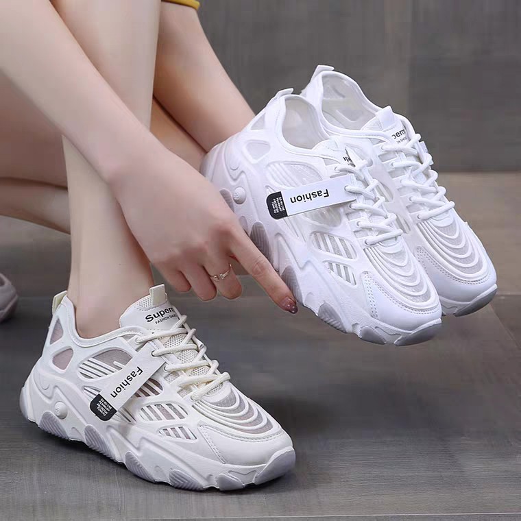 [GIÀY MÙA HÈ MỚI 2020] Giày thể thao nữ 700V3 màu trắng/kem lưới thoáng chân nâng độn đế 5cm đẹp hot trend đi mưa đi học | BigBuy360 - bigbuy360.vn