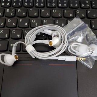 TAI NGHE BLACKBERRY Q10 GOLD NEW ZIN