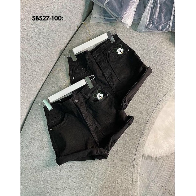 Short jeans in hình bigsize