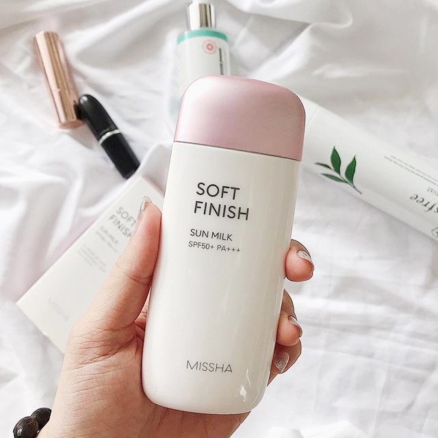 Sữa chống nắng nâng tông nhẹ Missha Soft Finish Sun Milk SPF50+PA+++ (70ml)
