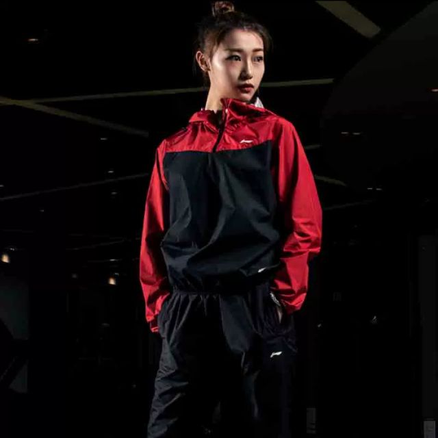 Bộ thể thao nữ Lining - AACN044