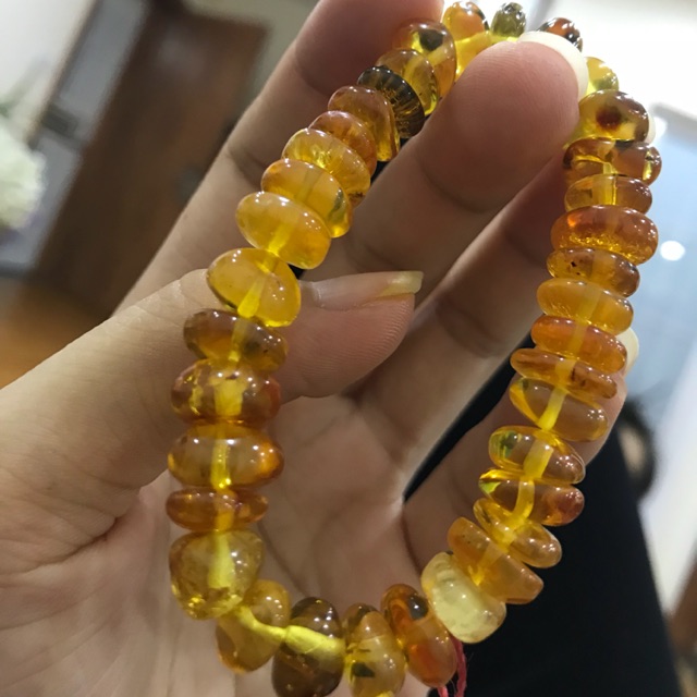 Vòng hổ phách