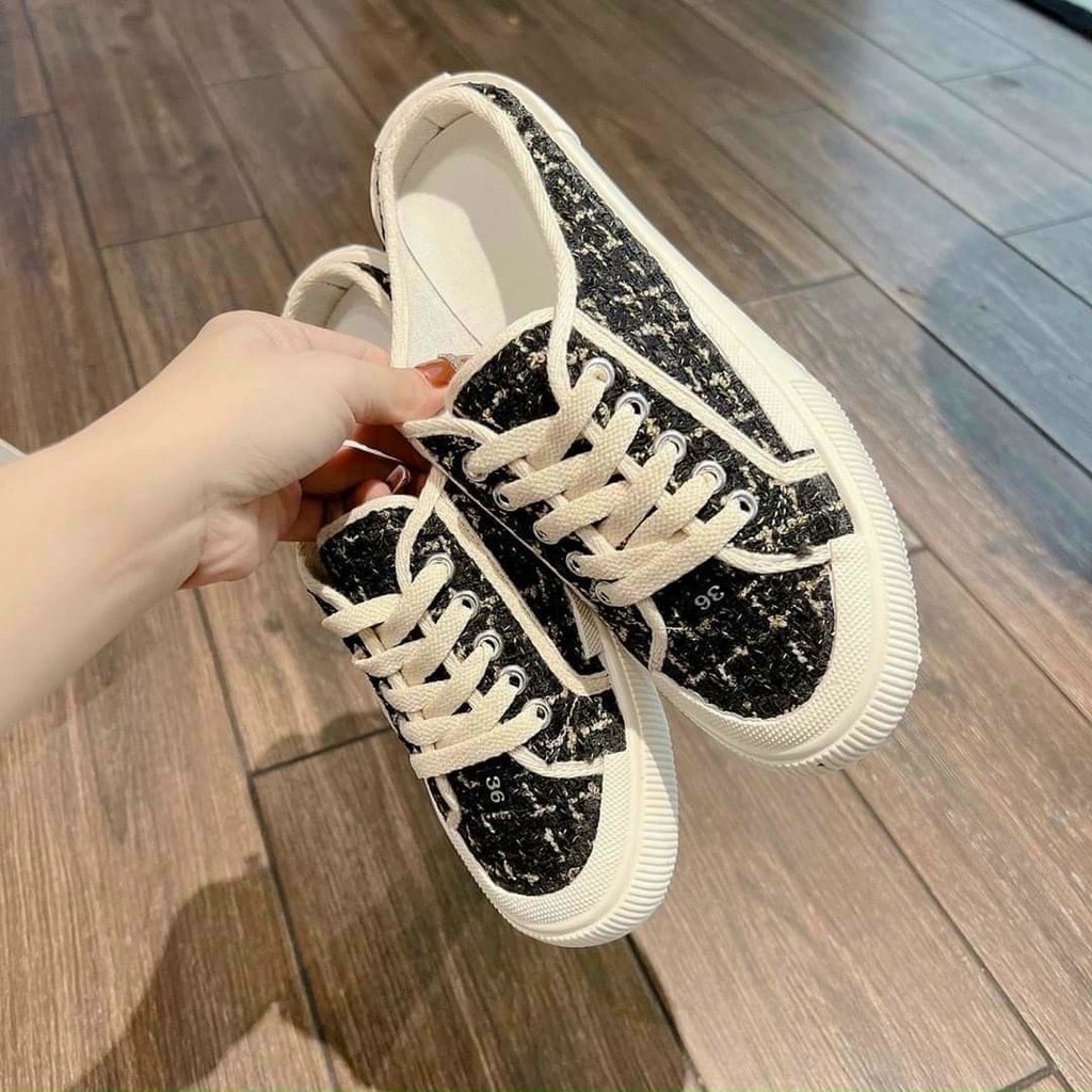 Giày Sục Nữ Zara Đế Độn 2 Màu Đen Kem Siêu Hot