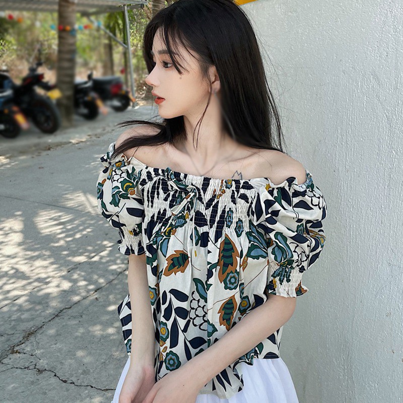 Áo Kiểu Ngắn Tay Cổ Vuông Phối Họa Tiết Hoa Xinh Xắn Thời Trang Dành Cho Nữ