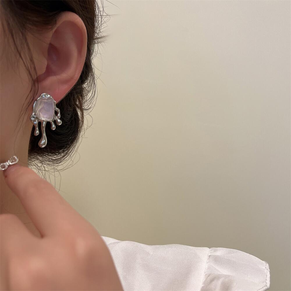 Khuyên tai hình học 19978 đá lava bất đối xứng phong cách harajuku thời trang độc đáo