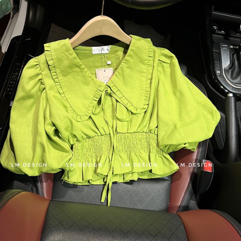 Áo croptop cổ sơ mi chun eo | BigBuy360 - bigbuy360.vn