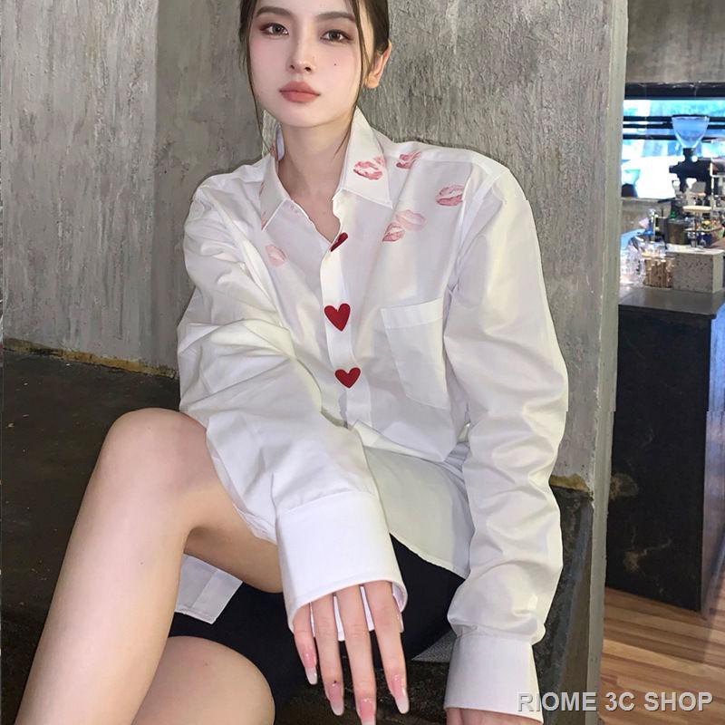 Áo Sơ Mi Trắng Tay Dài Dáng Rộng In Hình Trái Tim Dễ Thương