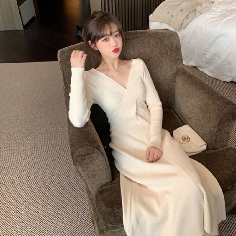 Đầm len tay dài cổ chữ V phong cách thanh lịch cho nữ