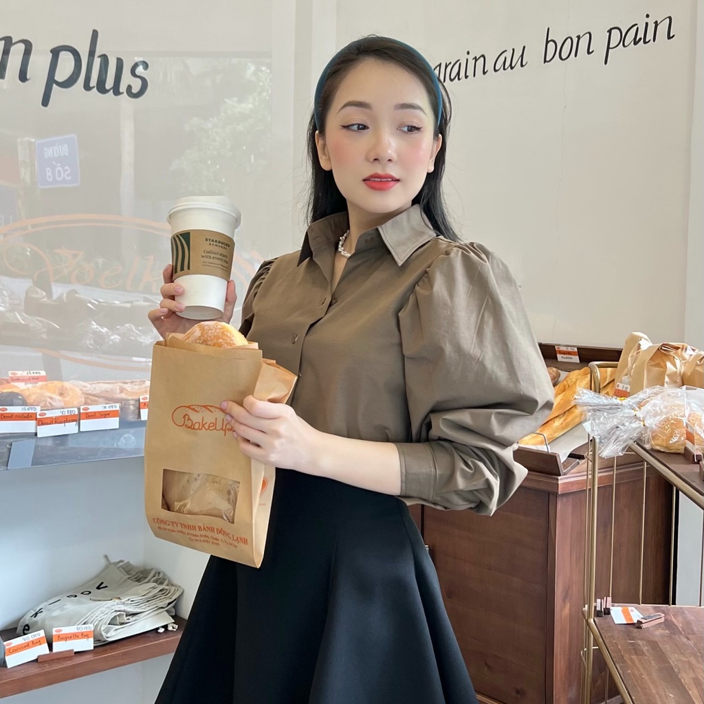 KIOBI - Áo sơ mi cơ bản Lorie form suông rộng, tay phồng măng-sét dài, vải kate silk nâu - KIA224146N