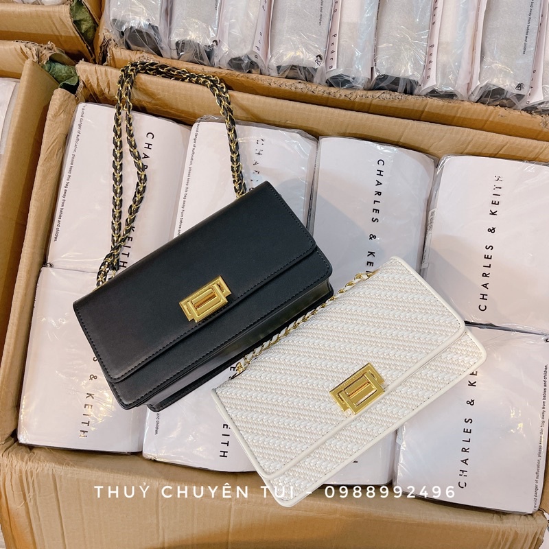 Túi CK Khoá Vuông Size 22 Mới