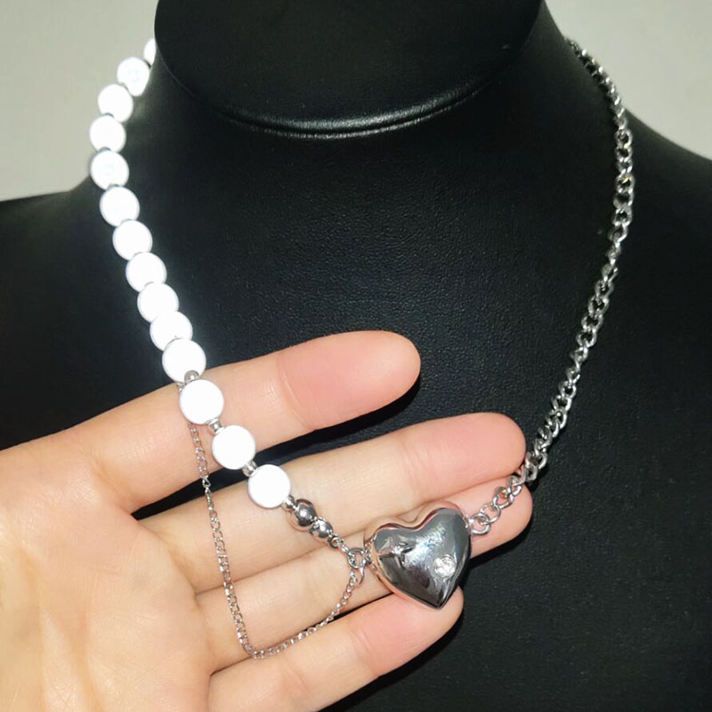 Vòng Cổ Thời Trang Phong Cách Năng Động