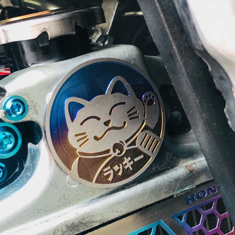 Tem titan mèo thần tài (có sẵn keo 3M) đường kính 2cm 3cm 4cm 6cm