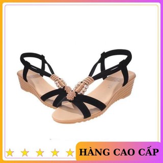 Dép sandan đính hạt hoa văn