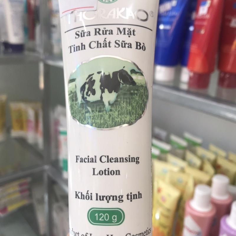 Sữa rửa mặt bò Thorakao 120g