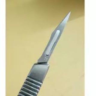 100 lưỡi dao mổ doctor số 11