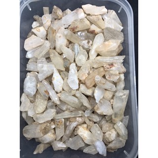 Vụn trắng tinh thể Clear Quartz