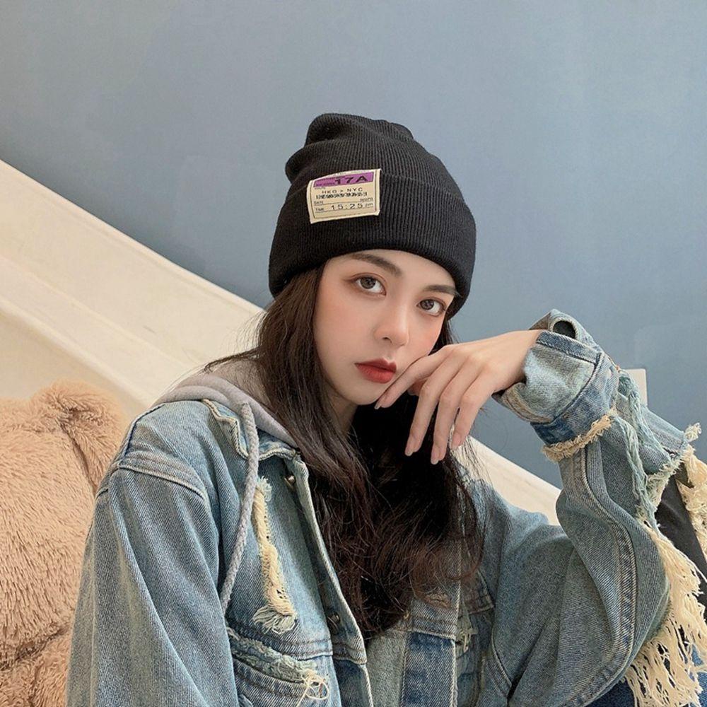 TWINKLE Mũ Len Beanie Họa Tiết Sọc Ngang Màu Sắc Ngọt Ngào Thời Trang Thu Đông Cho Nữ