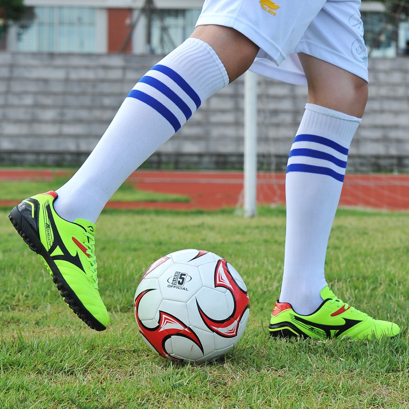 Giày Đá Bóng Size：28-44 Children's soccer shoes Parent-child football shoes TF nail soccer shoes Futsal