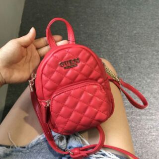túi Guess mini. sieu nhỏ