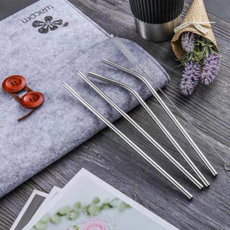 Combo 2 ống hút Inox + 1 cọ rửa siêu tiện lợi. Có túi OPP đựng tiện lợi