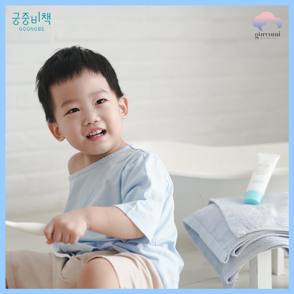 Kem đánh răng cho bé Hàn Quốc GOONGBE, nuốt được an toàn cho bé 60g(hương đào/dâu)