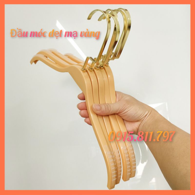 Moc treo quan ao - móc nhựa vàng trẻ em cao cấp đệm vai silicon,kích thước 34cm,đầu móc xoay 360 độ