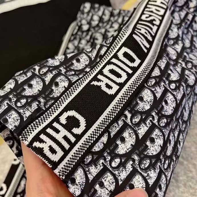 Dior Set Đồ 2 Món Gồm Áo Thun Tay Ngắn + Quần Ngắn Thời Trang Cho Bé Trai Và Bé Gái